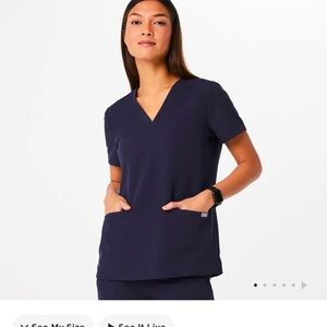 Figs navy scrub set